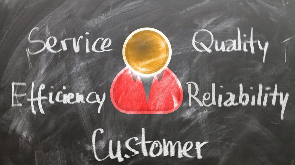 customer-1253483_1920