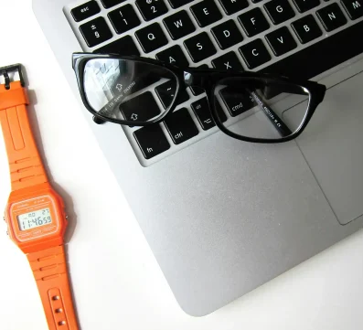 nik--UrLUw40GkA-unsplash