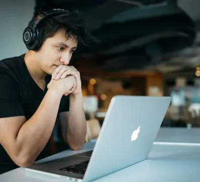 wes-hicks-4-EeTnaC1S4-unsplash_optimized_100